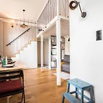 Apartment Oomph Premium *
