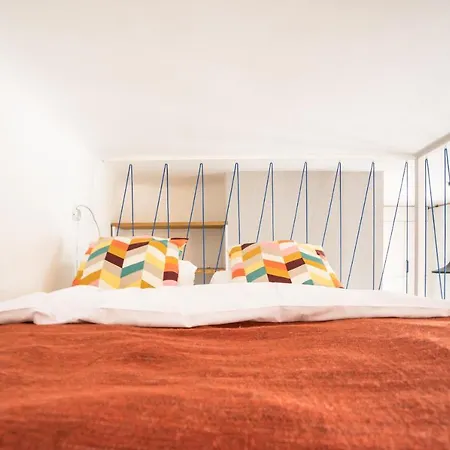 Apartment Oomph Premium